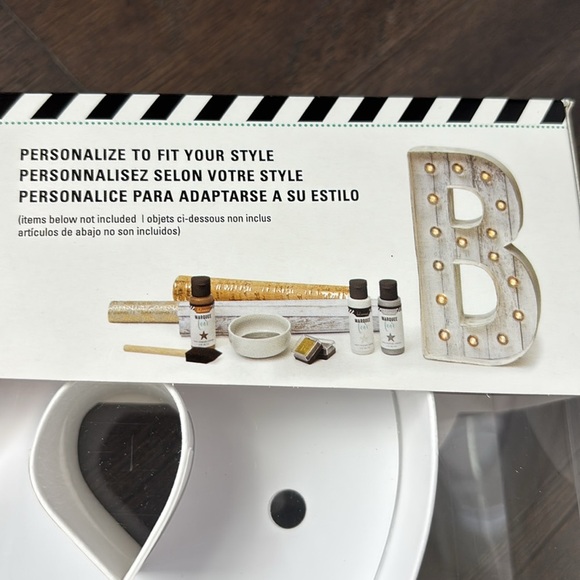 Heidi Swapp & Marquee Light Kit,red light strand,22 clear bulbs,tracing template - Picture 3 of 4